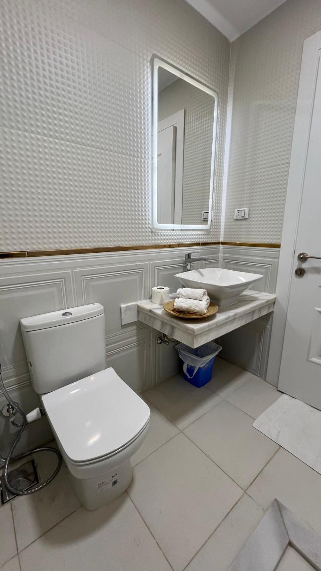 Apartment Special In Private In New 90 Street 255 Panafsig 11 *