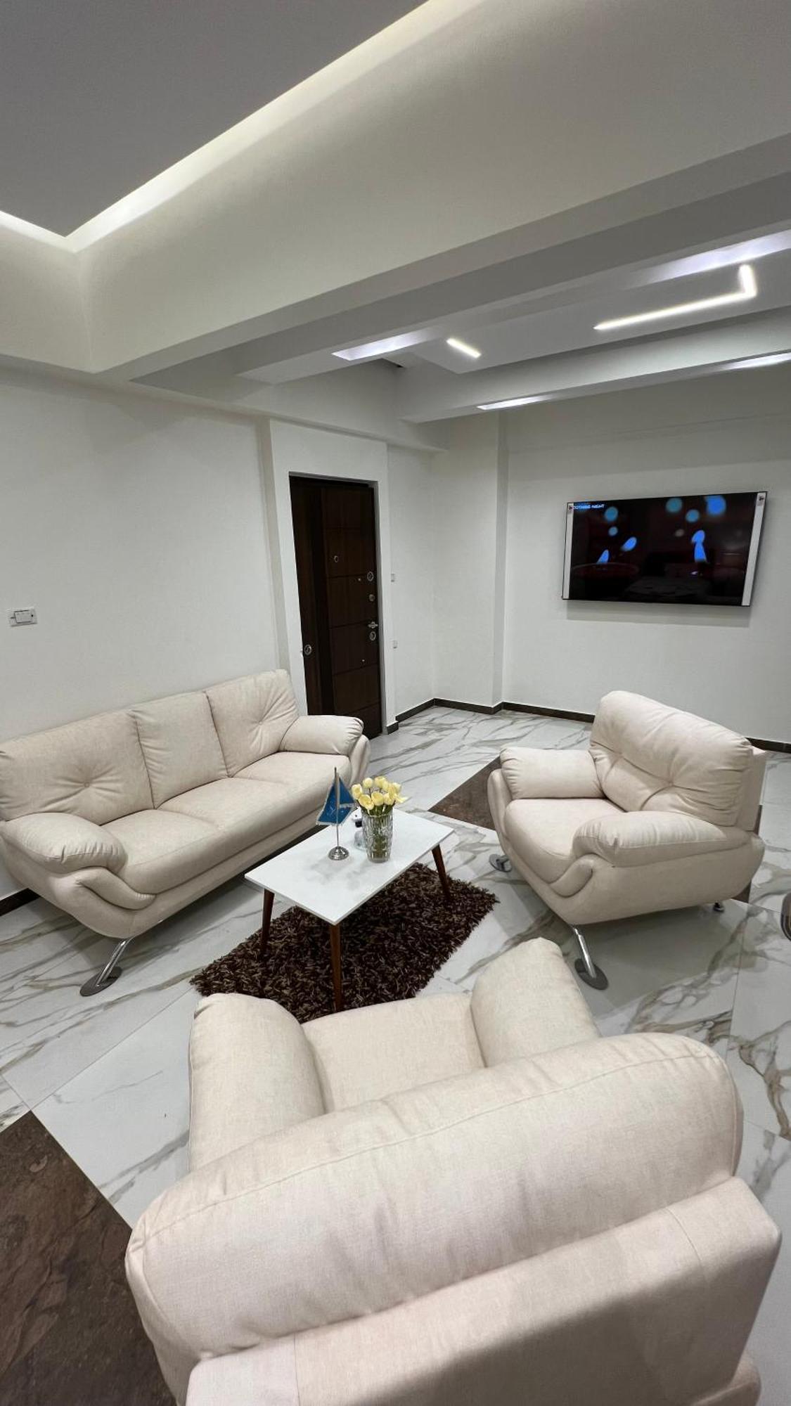Special In Private In New 90 Street 255 Panafsig 11 Apartment