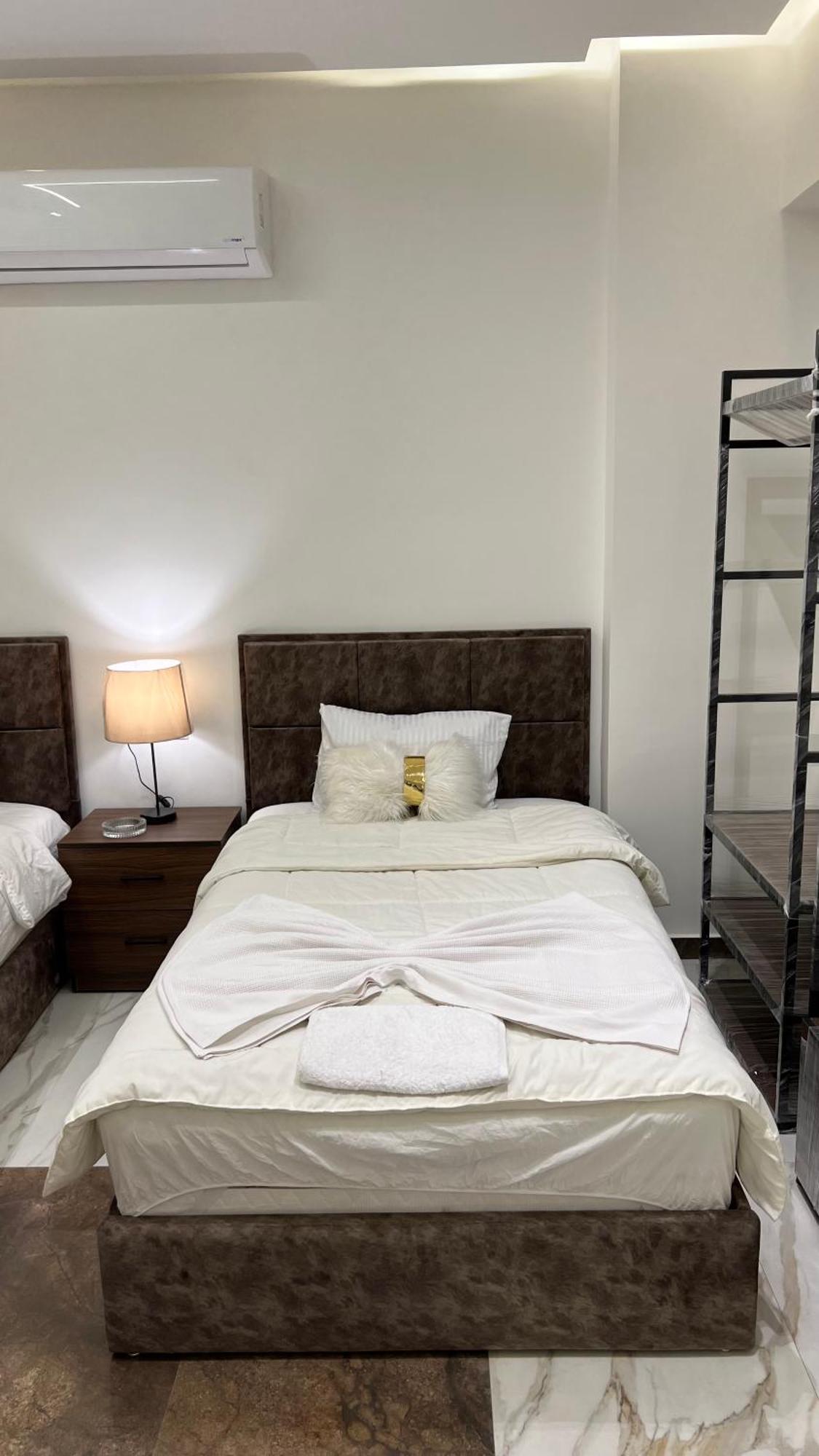Special In Private In New 90 Street 255 Panafsig 11 Cairo