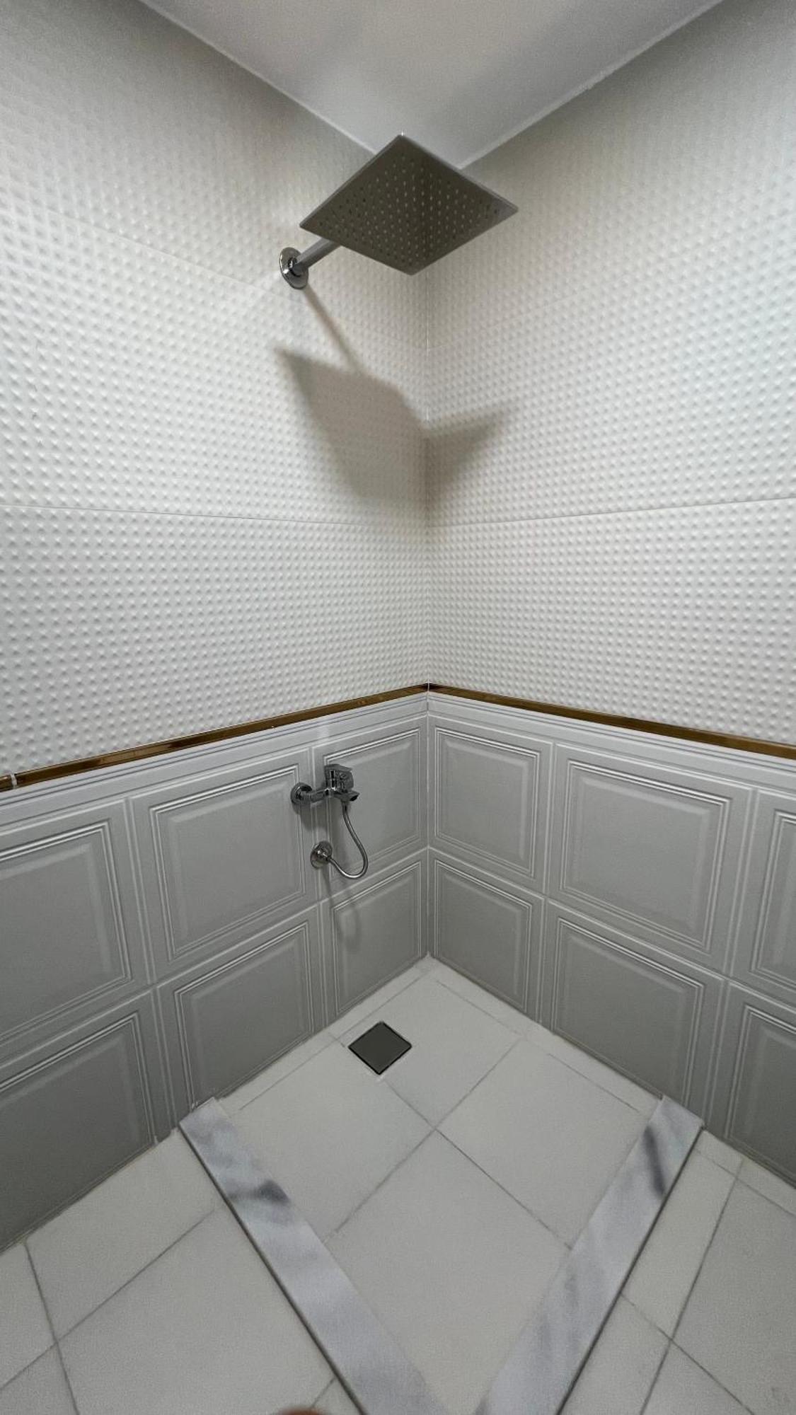 Special In Private In New 90 Street 255 Panafsig 11 Apartment