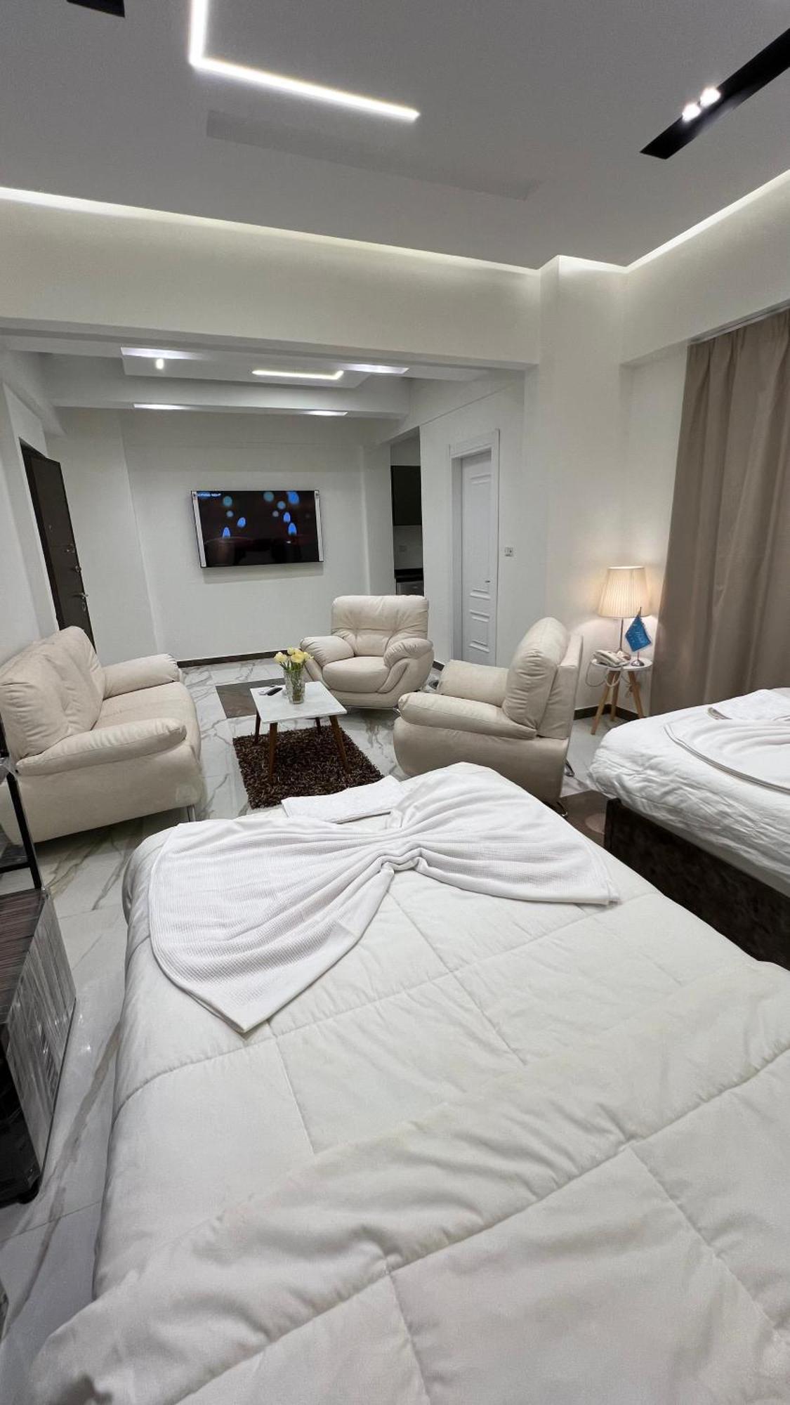 Special In Private In New 90 Street 255 Panafsig 11 * Cairo