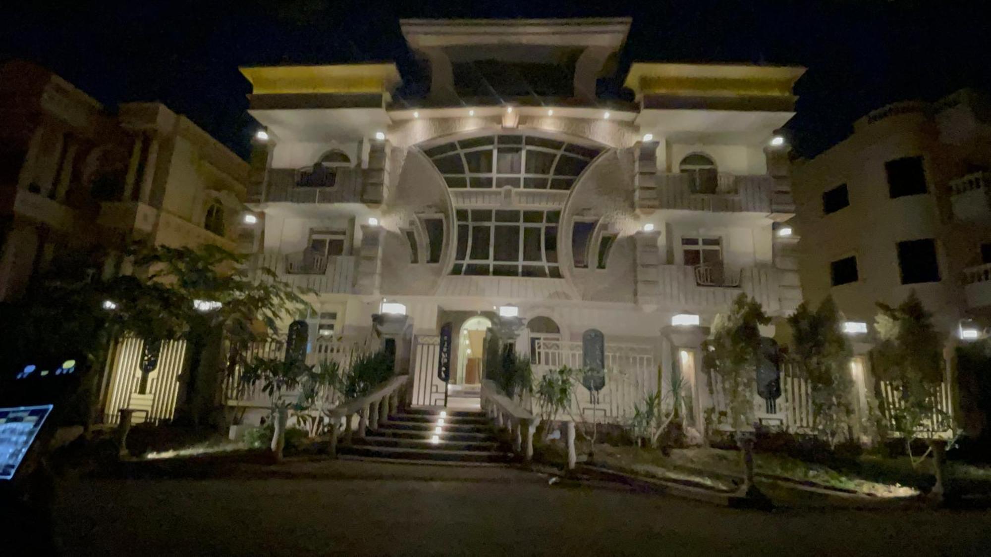 Special In Private In New 90 Street 255 Panafsig 11 Apartment *